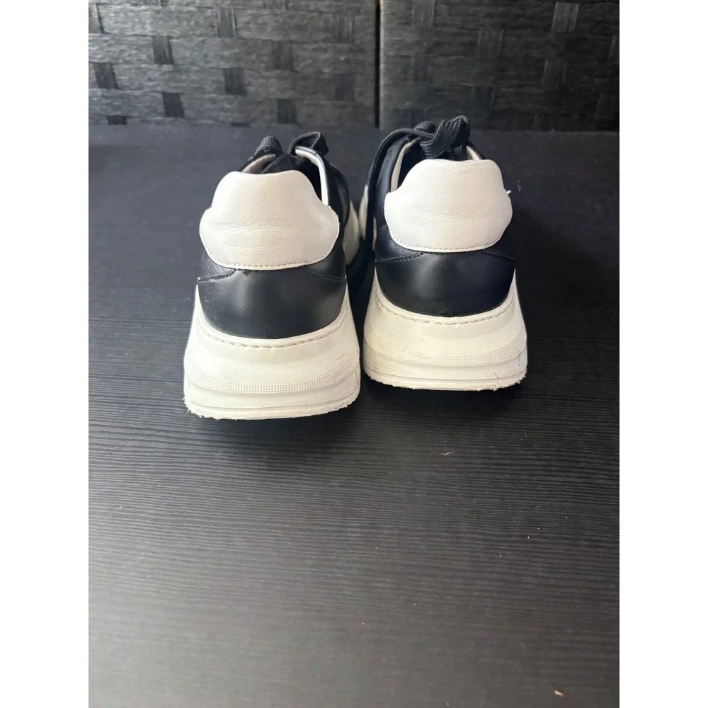 Roberto cavali class black white size 8-8.5 men's